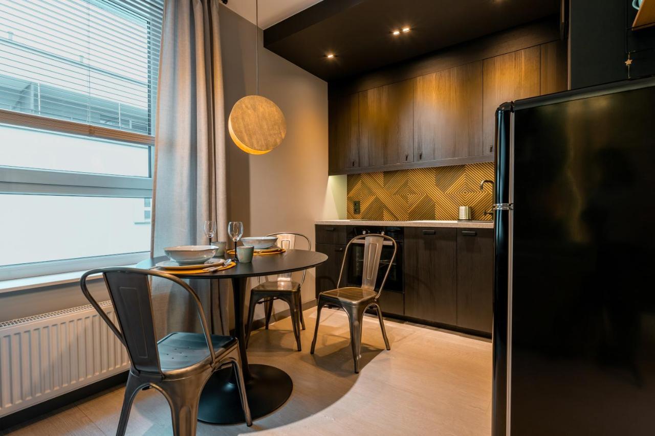 N23 Dwupoziomowy Apartament Lodz Centrum Wi-Fi Klimatyzacja Luaran gambar